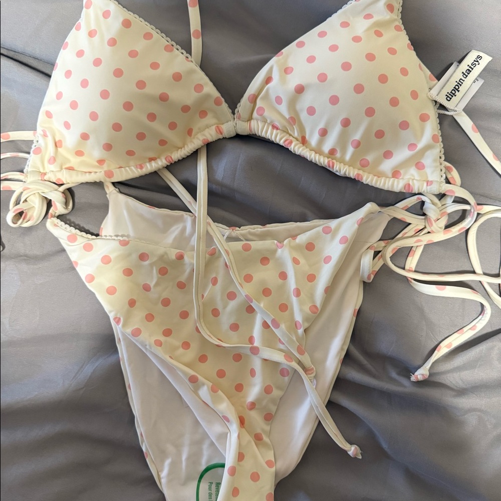 Dippin Daisy’s Bikini Set